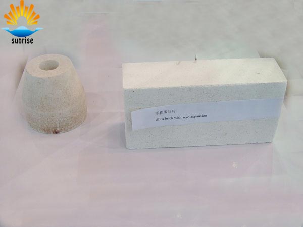 Silica brick